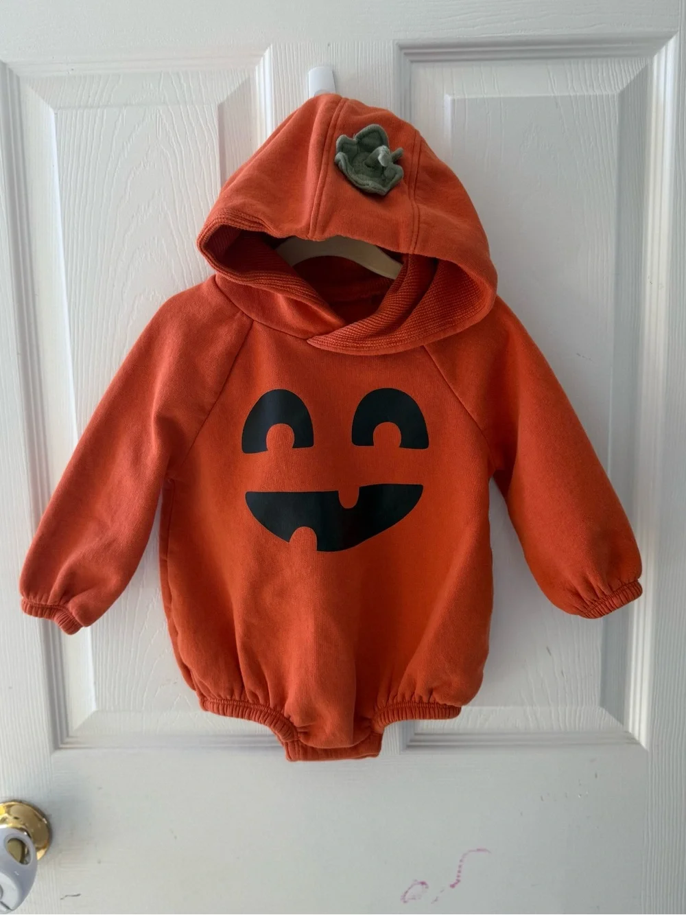 Old Navy Baby Pumpkin Halloween Hooded Romper 18-24M